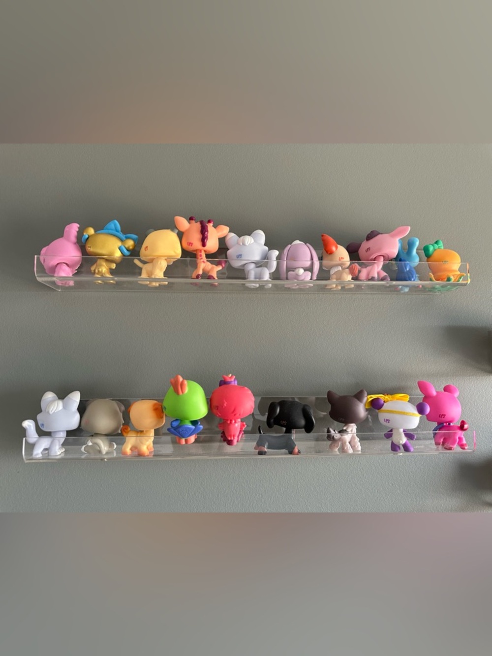 Littlest Pet Shop series 4 full set no accessories - Picture 2 of 3